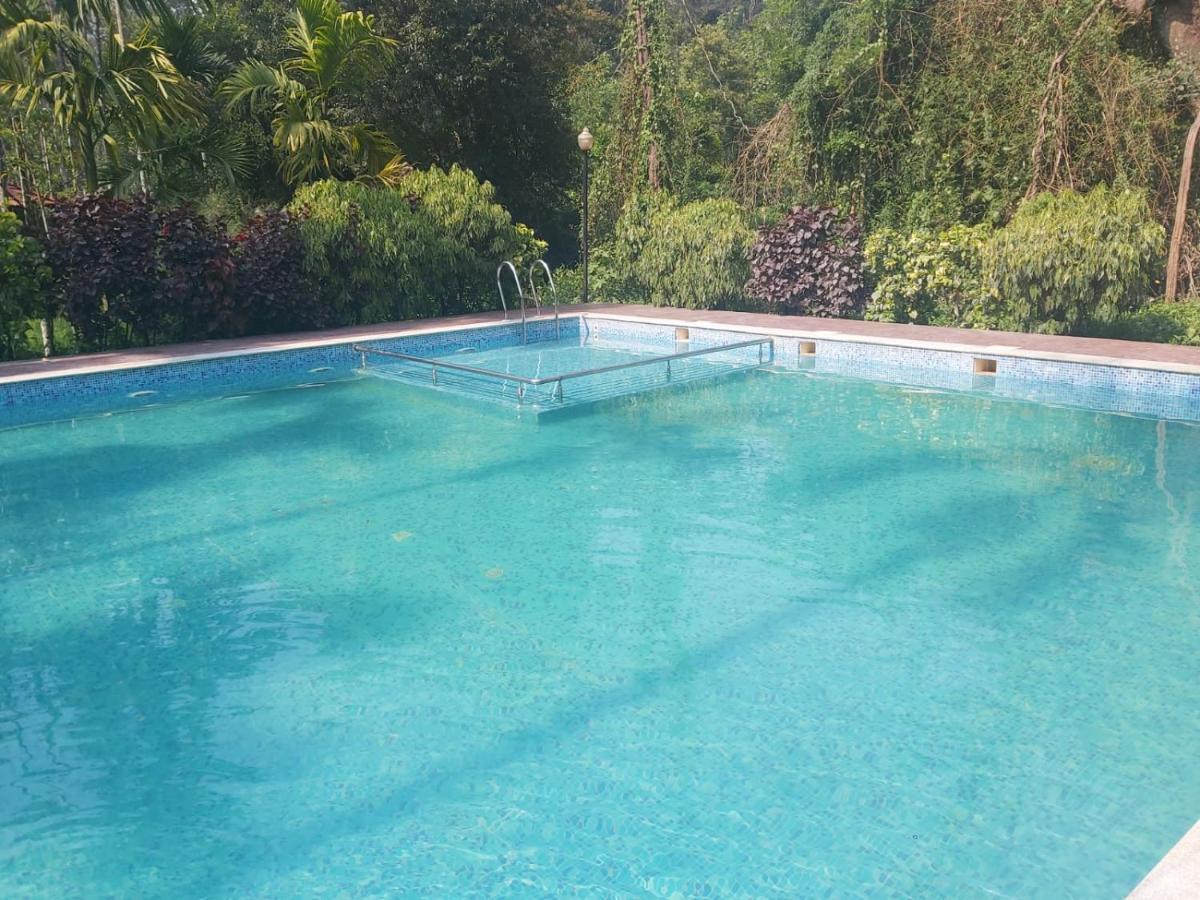 Ezzenza Areca Resort Madikeri Zewnętrze zdjęcie
